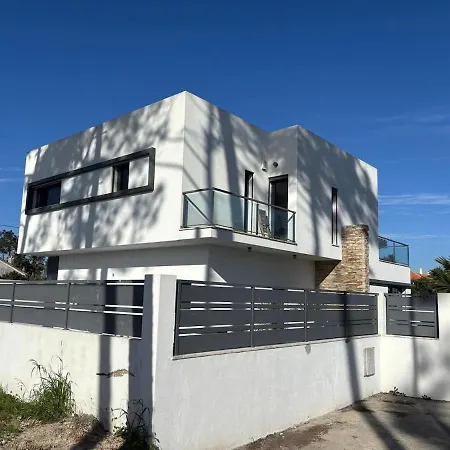 Sea & Pines - Aroeira And Lisbon Living Golf & Villa Aroeira (Setubal)
